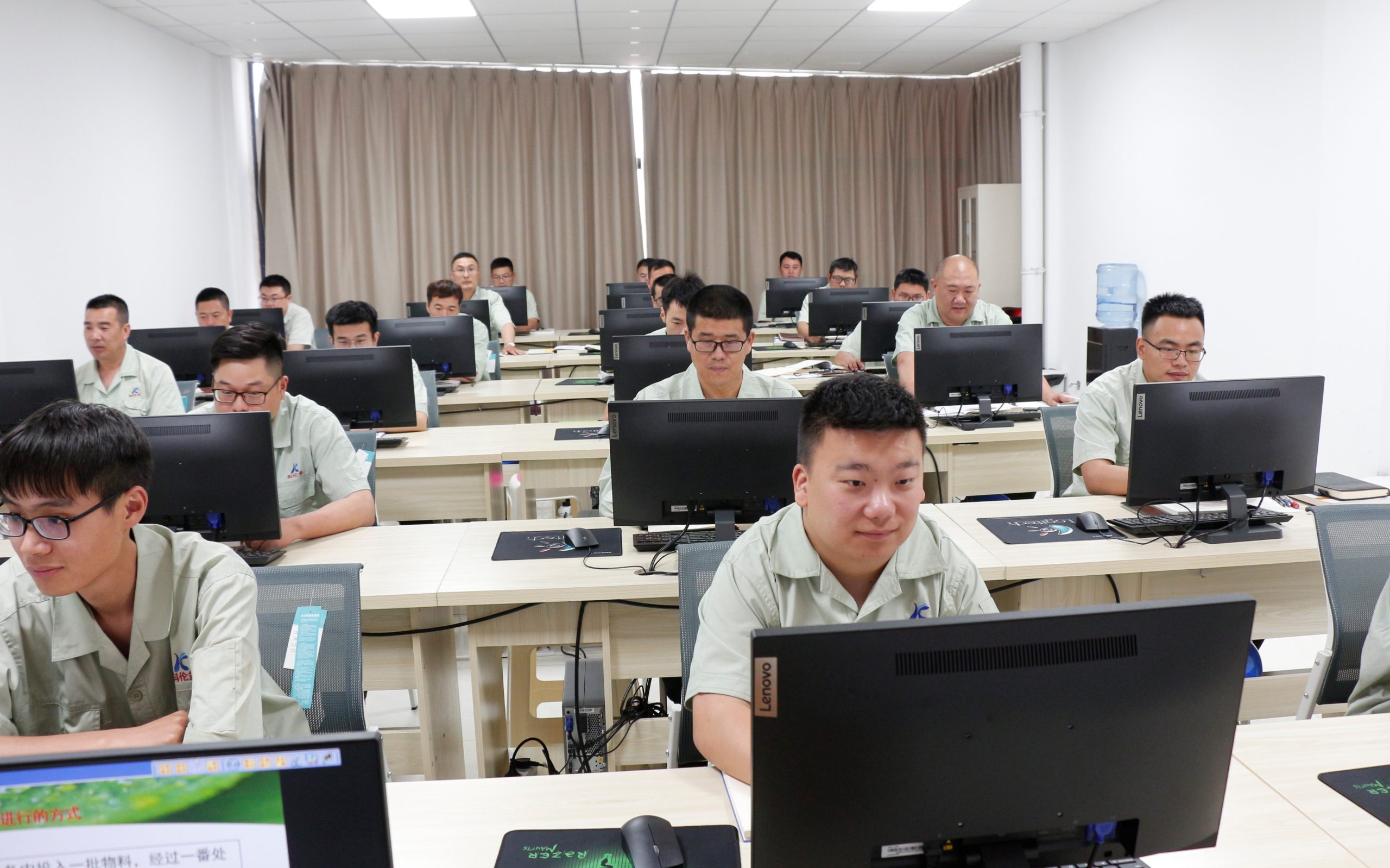 提升技能蓄力量 精準(zhǔn)培訓(xùn)促成長——科倫多舉辦化工原理培訓(xùn)班