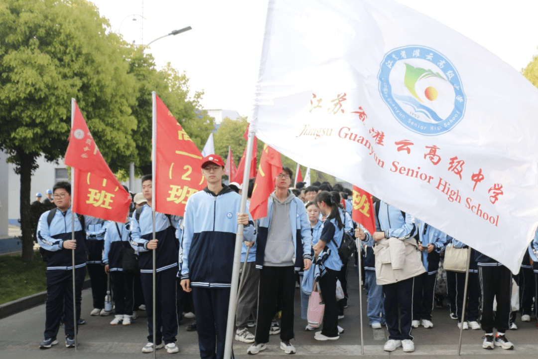 唯尚科技興國(guó)夢(mèng)—科倫多迎接兩千余名師生參觀學(xué)習(xí)